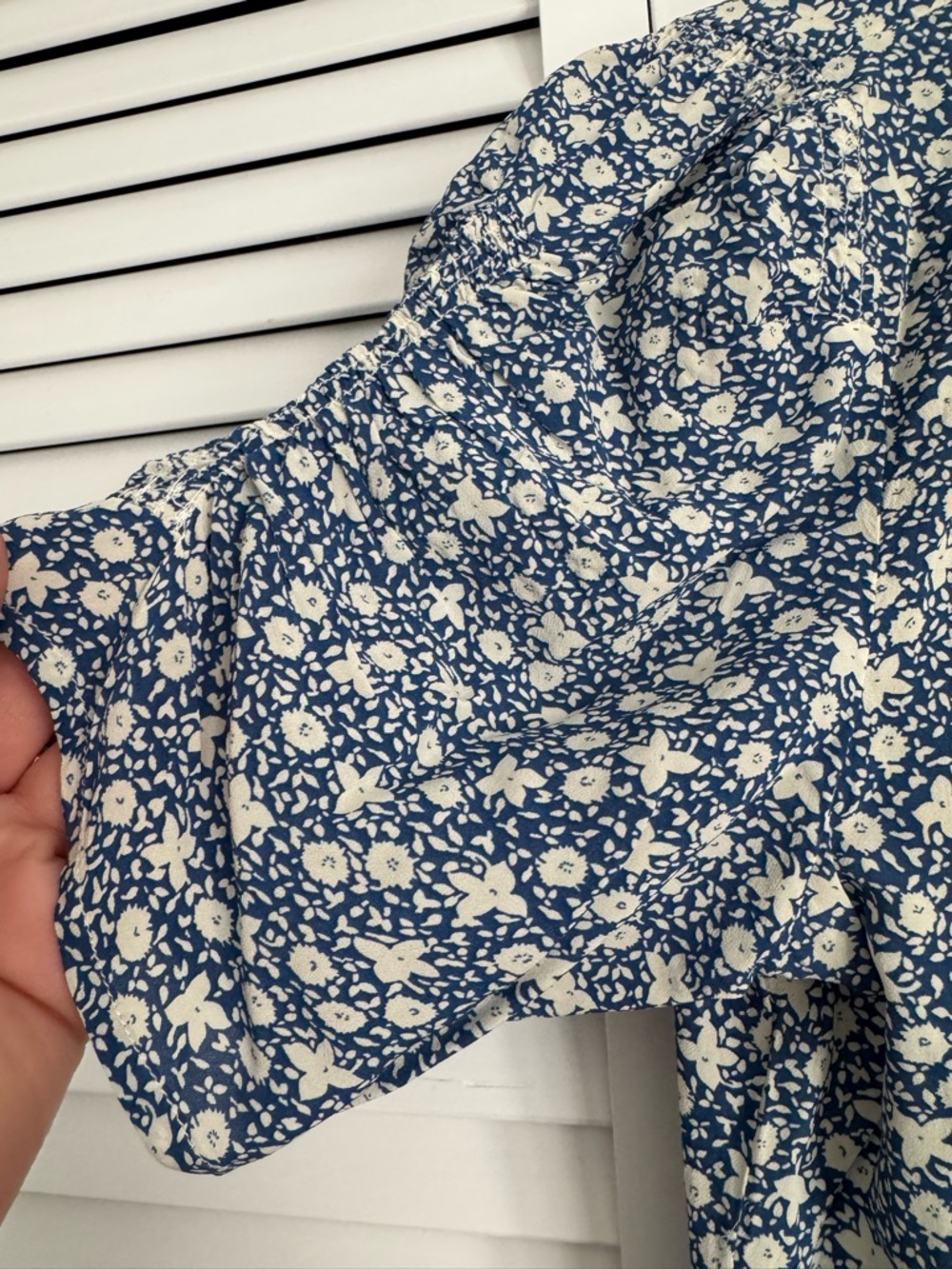 Polo Ralph Lauren Floral Print Blue White Ruched Sleeve Button Front Blouse 8 - Picture 4 of 10